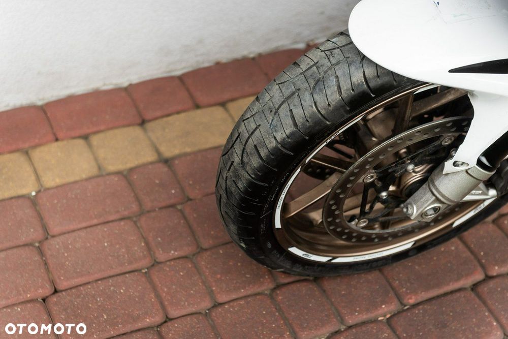 Honda VFR - 7