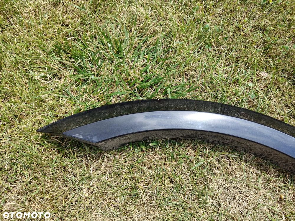 MERCEDES ML W164 AMG LISTWA Błotnika Tylnego Na Tylny Błotnik AMG 197 - 19