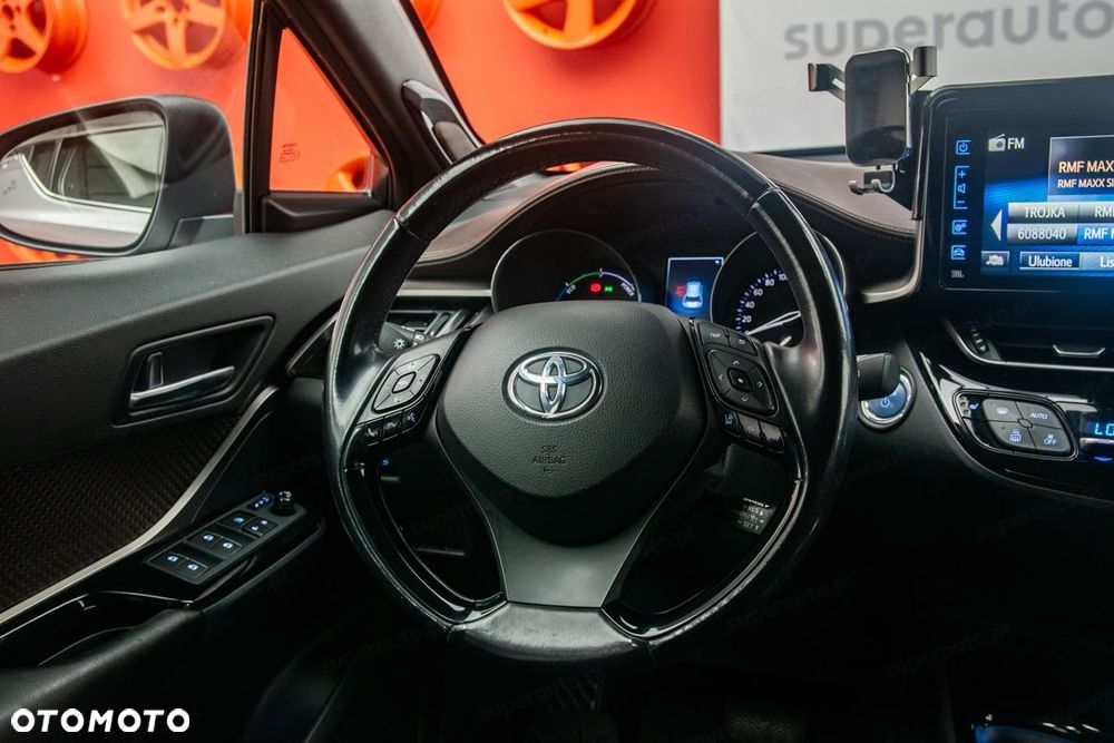 Toyota C-HR - 15
