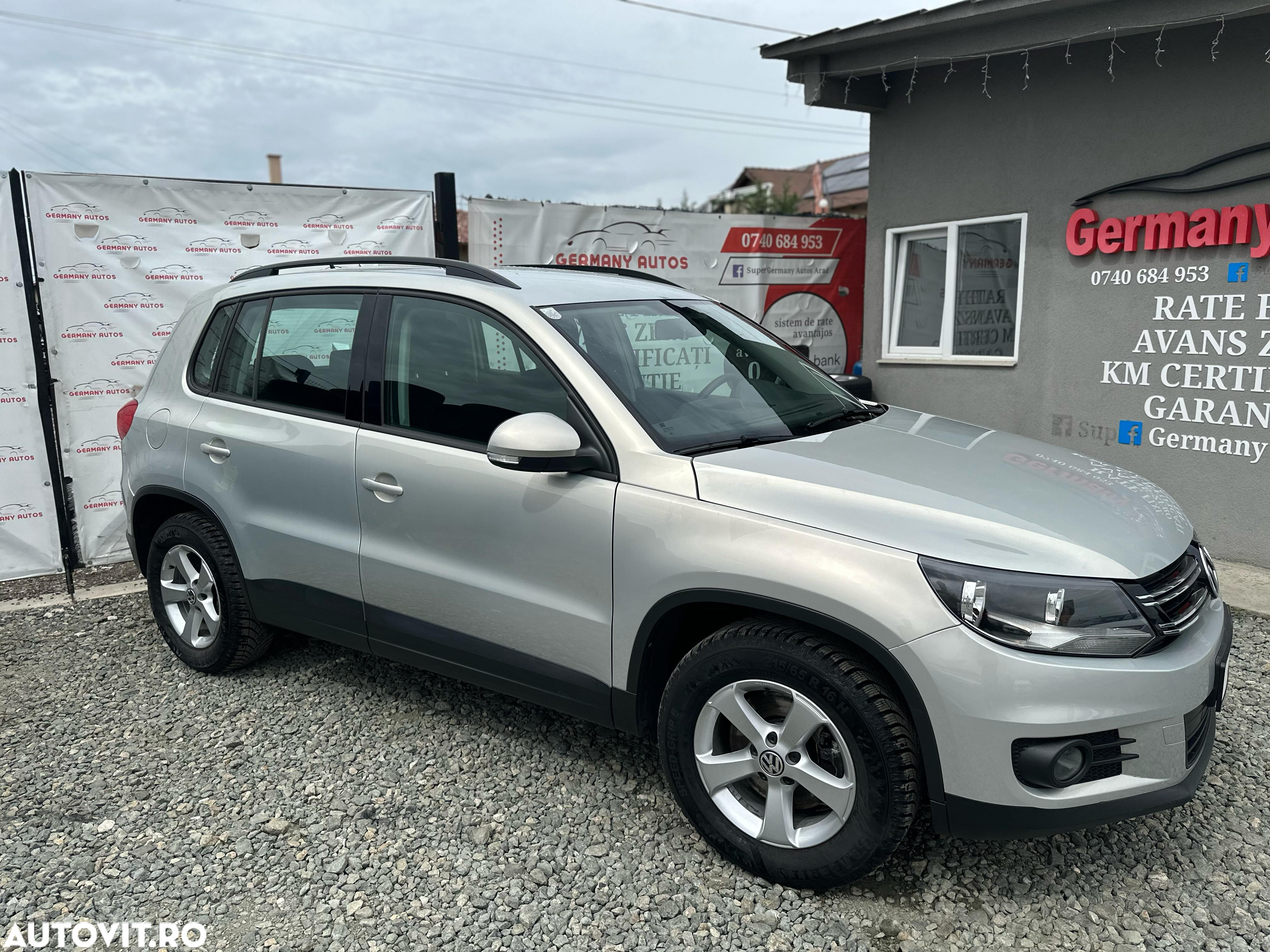 Volkswagen Tiguan - 2