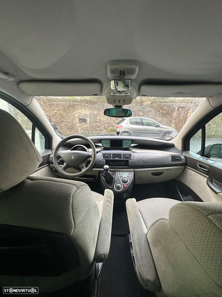 Peugeot 807 2.2 HDi Navteq - 9