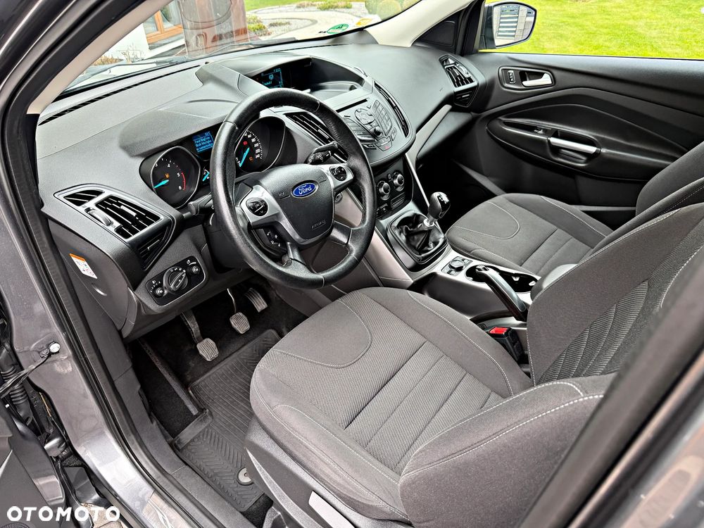 Ford Kuga 2.0 TDCi 2x4 Trend - 22