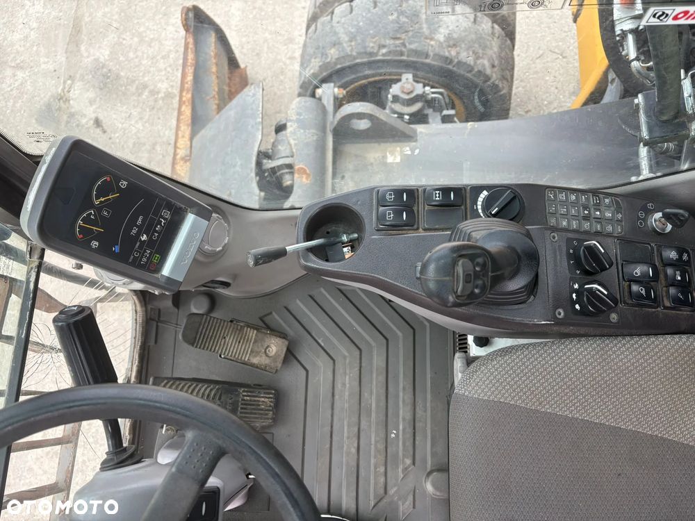 Volvo EW 160D DO WYBURZEŃ KABINA PODNOSZONA - 10