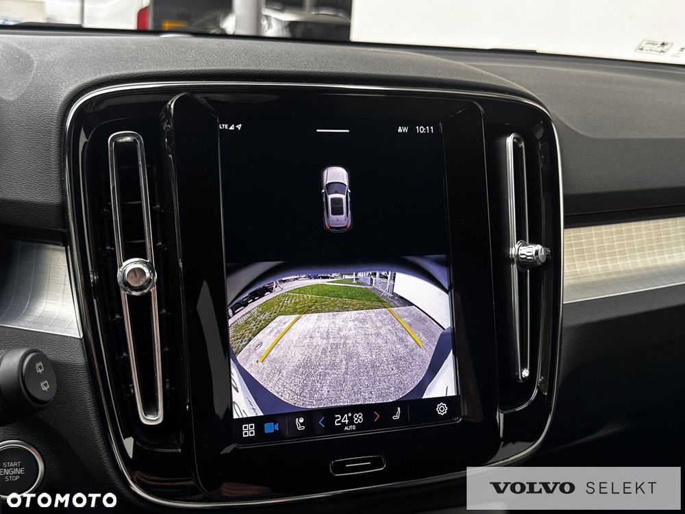 Volvo XC 40 - 31