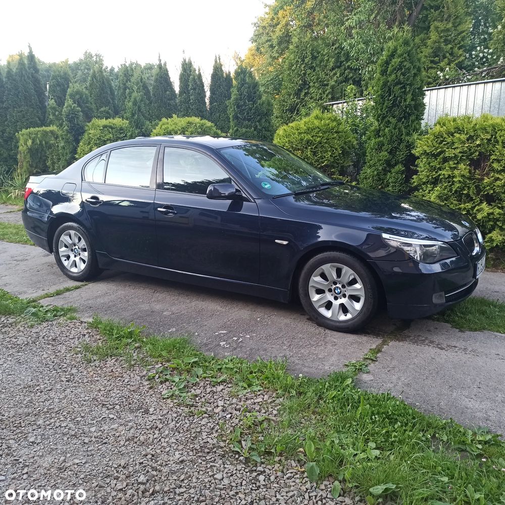 BMW Seria 5 523i - 2
