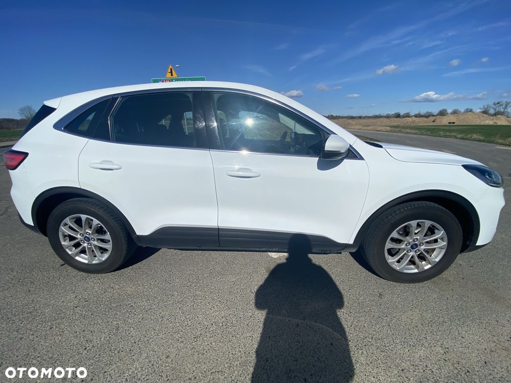 Ford Kuga - 4