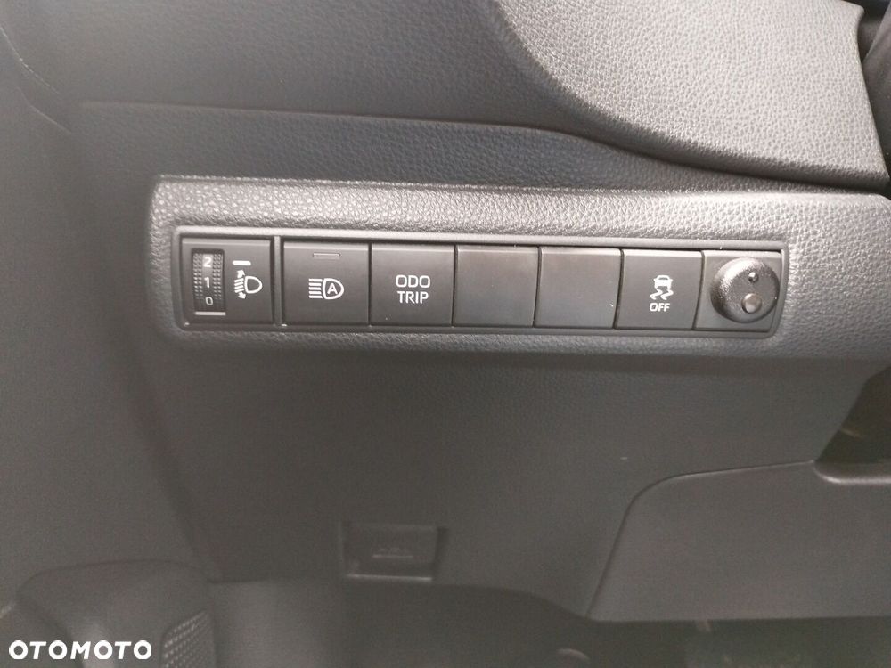 Toyota Corolla 2.0 Hybrid Comfort - 15