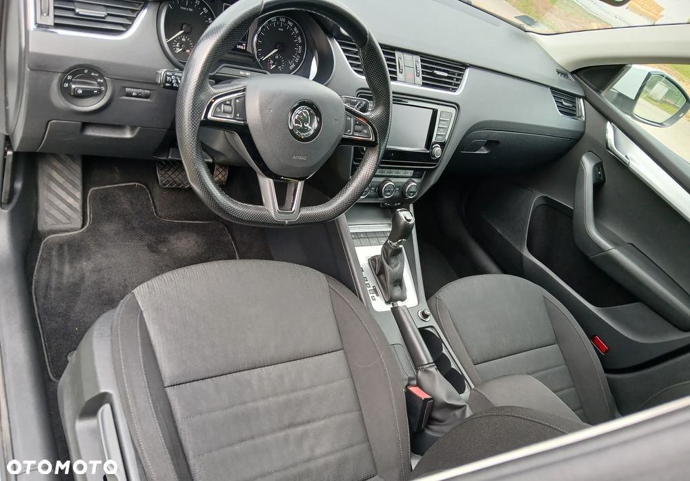 Skoda Octavia 2.0 TDI 4x4 Ambition DSG - 18