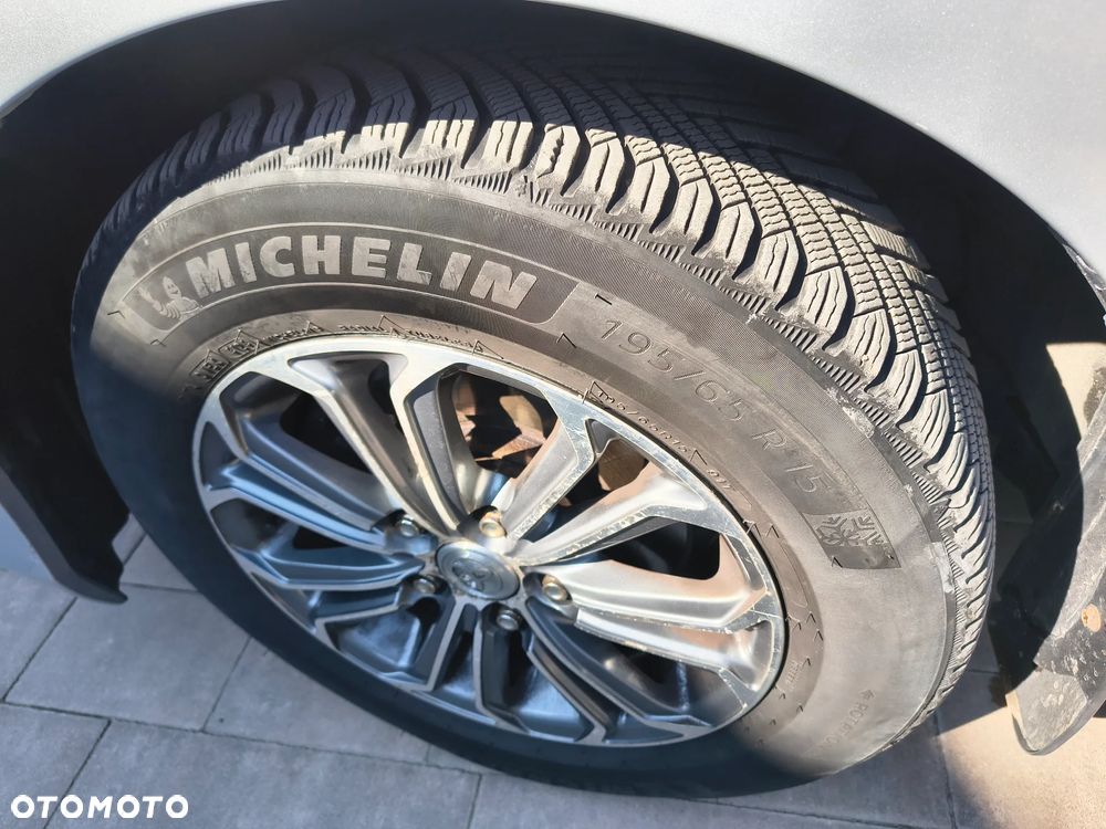 Toyota Auris 1.6 Active - 8