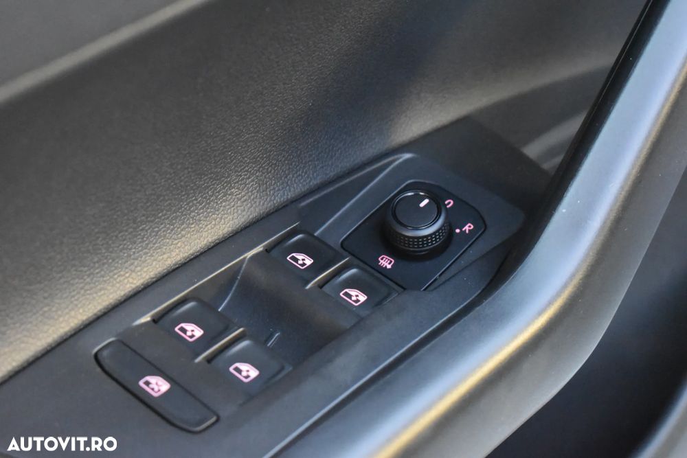 Volkswagen Polo 1.6 TDI Comfortline - 32