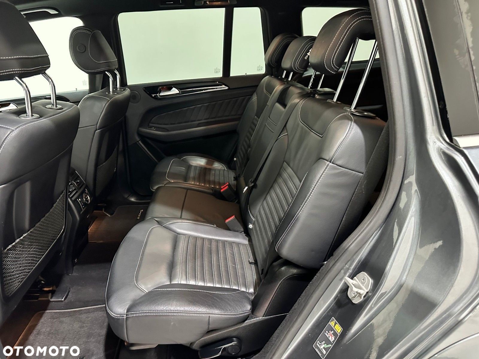Mercedes-Benz GLS 350 d 4-Matic - 36