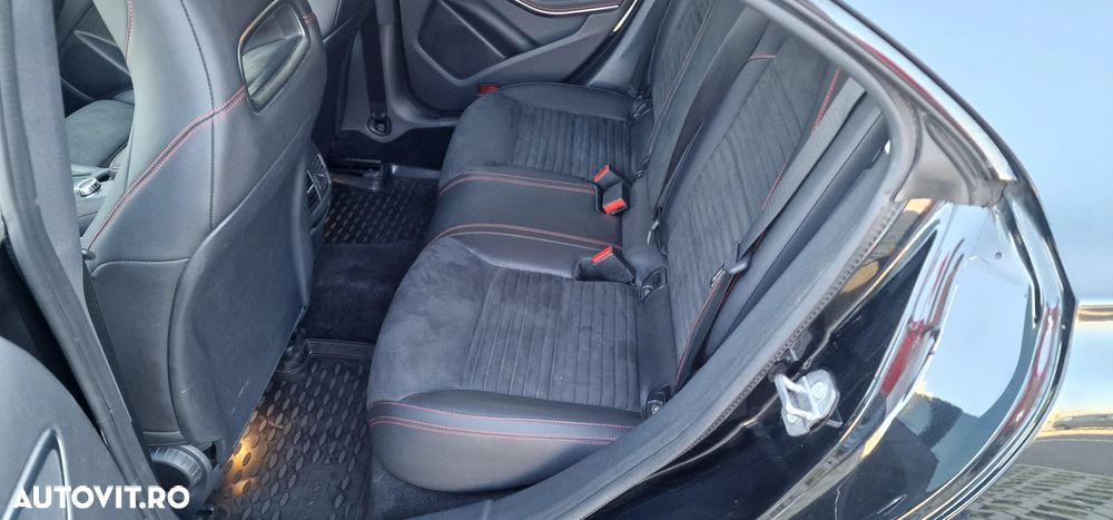 Mercedes-Benz CLA 200 d 4MATIC Aut. - 9