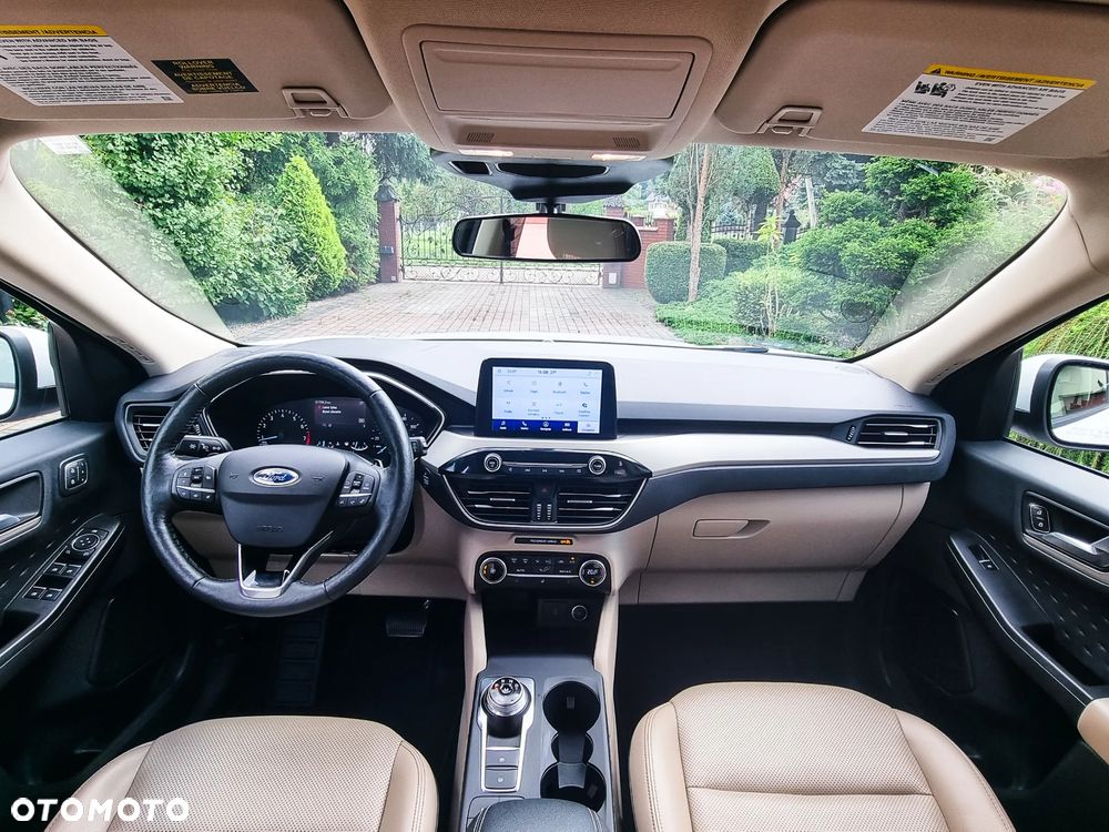 Ford Escape 2.0 EcoBoost AWD Titanium - 18