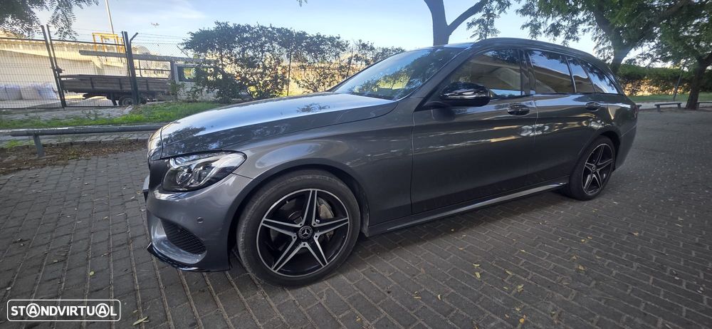 Mercedes-Benz C 300 h AMG Line - 11
