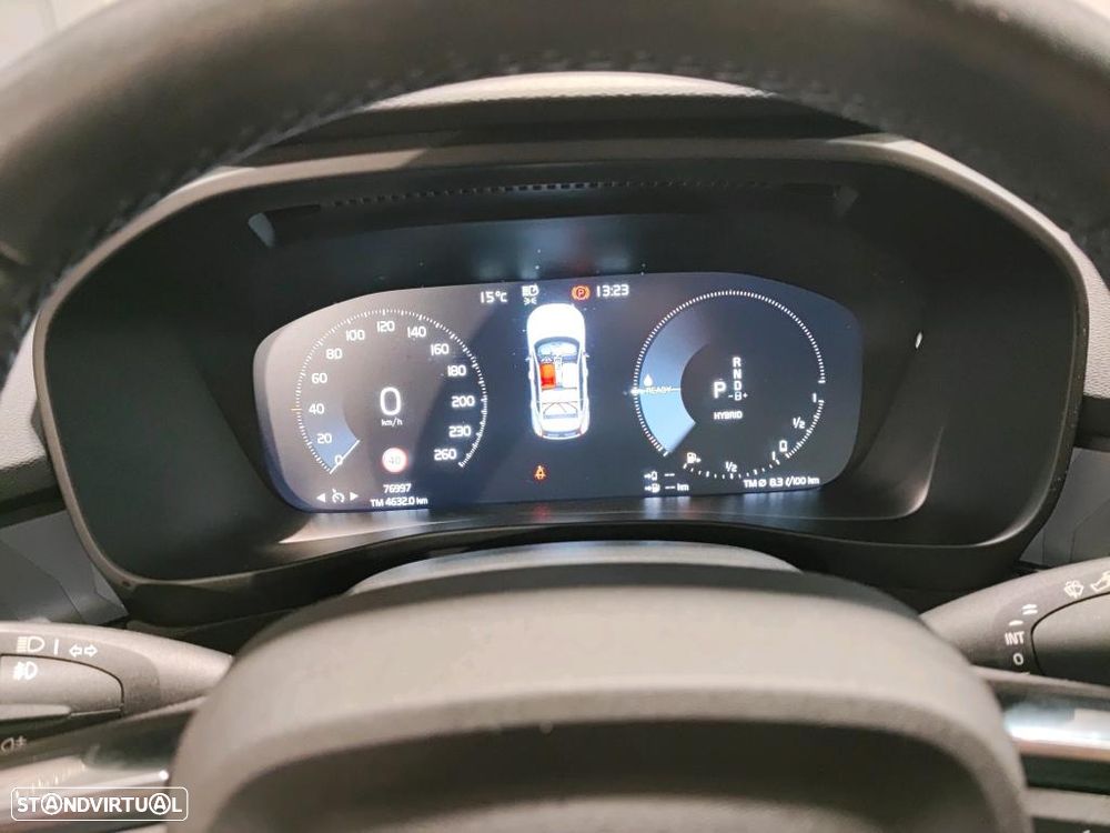 Volvo XC 40 1.5 T4 PHEV Core - 6