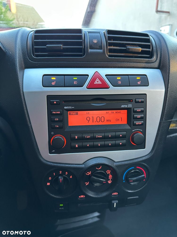 Kia Picanto - 10