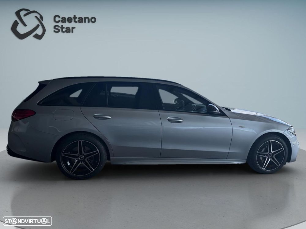 Mercedes-Benz C 300 de AMG Line - 9
