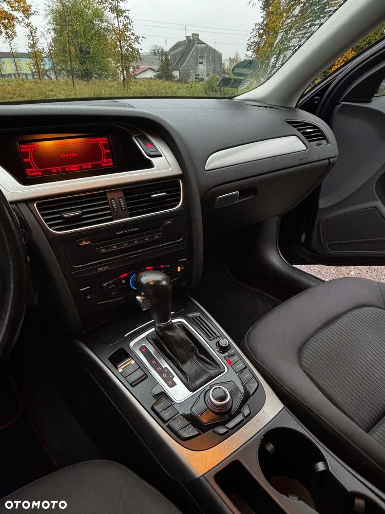 Audi A4 Avant - 9