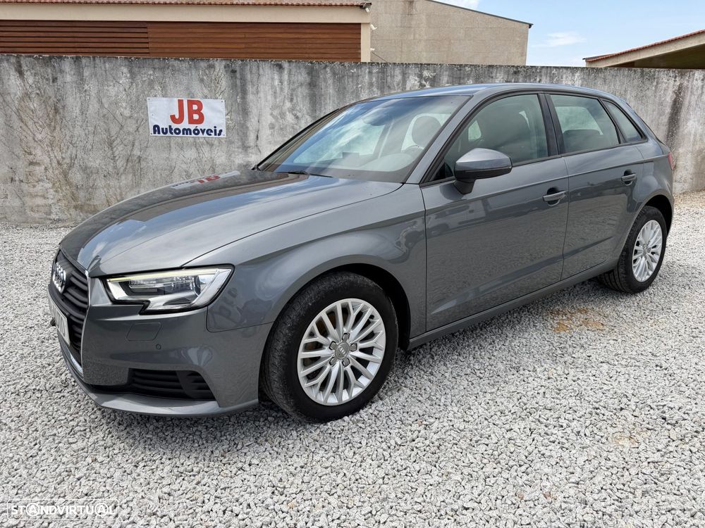 Audi A3 Sportback 1.6 TDI - 1