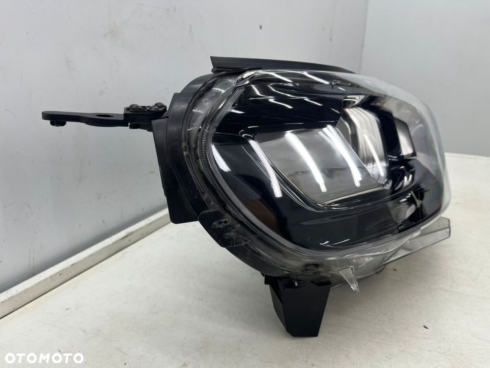 Lampa reflektor Citroen Jumpy III SpaceTourer Scudo Vivaro C 16r.- Prawa przednia H7 H15 9808567680 - 2