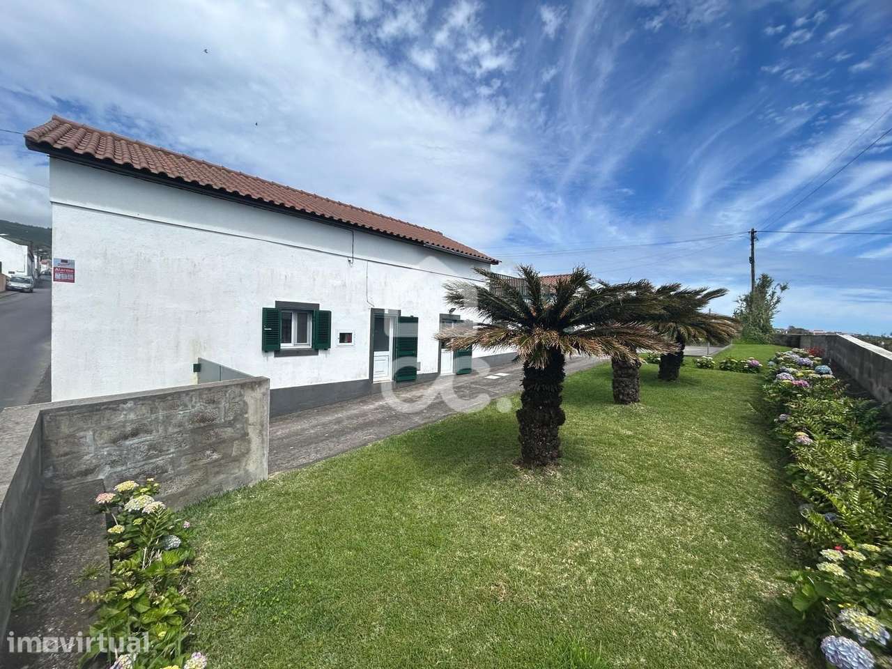 Moradia com 2 Quartos e Terreno 1.640m2 - Candelária - Ponta Delgada - Grande imagem: 4/21