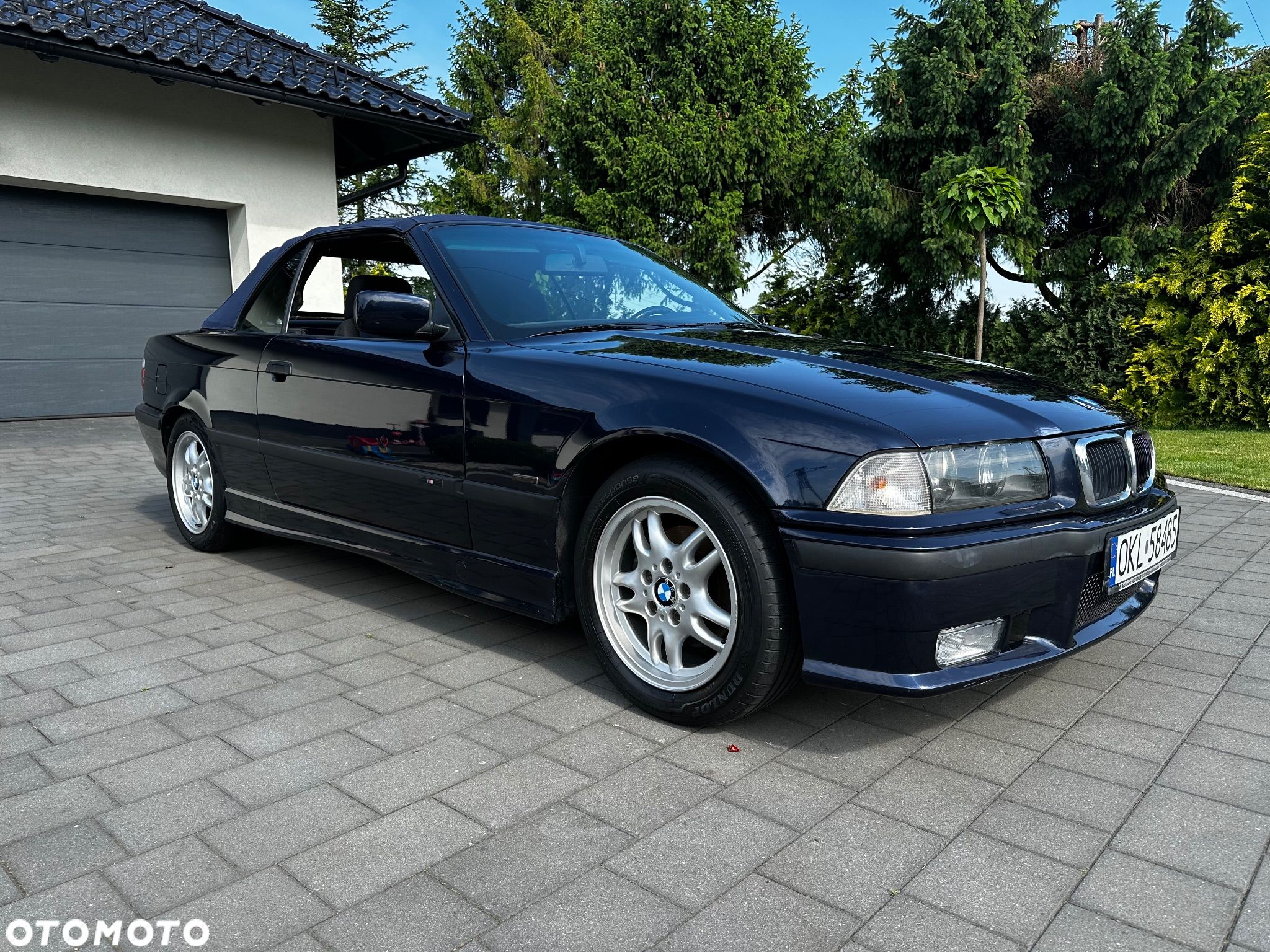 BMW Seria 3 318i Cabriolet - 1