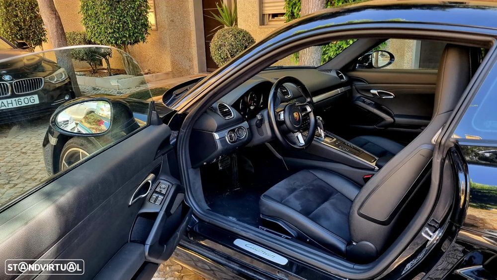 Porsche 718 - 8