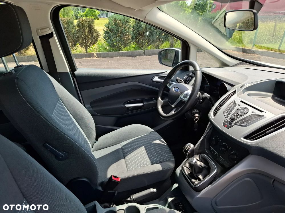 Ford C-MAX - 18