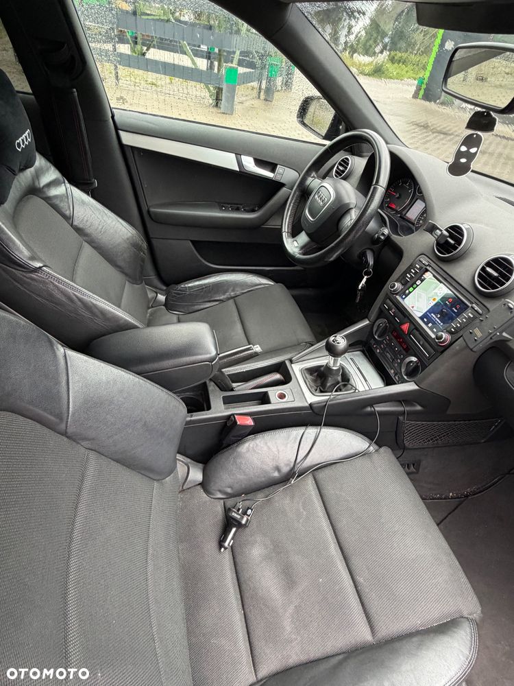 Audi A3 Sportback - 4