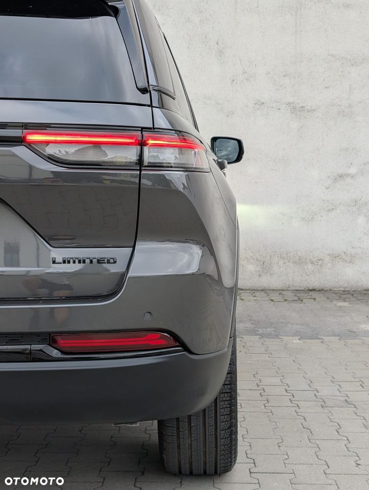 Jeep Grand Cherokee - 18