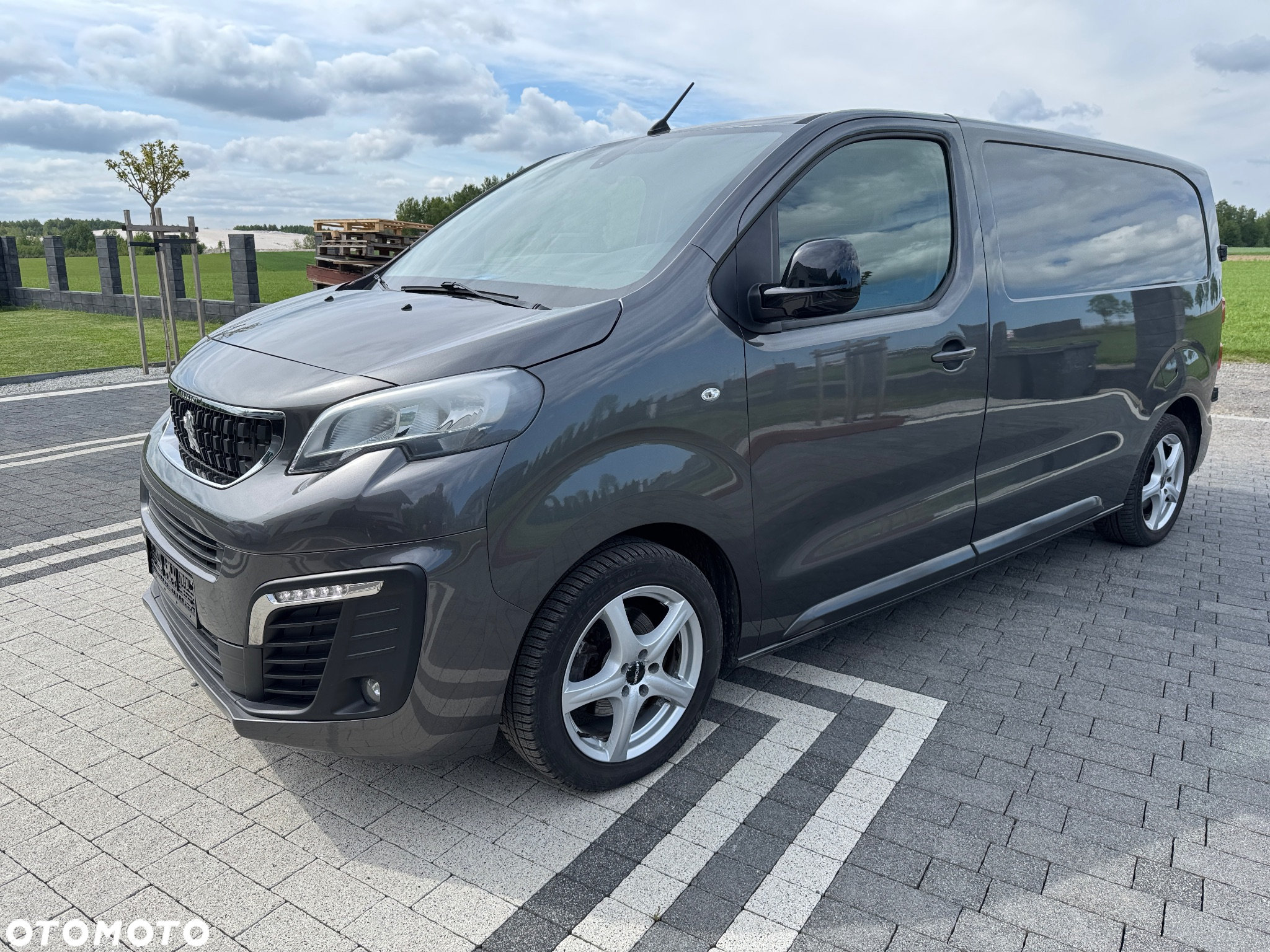 Peugeot Expert - 10
