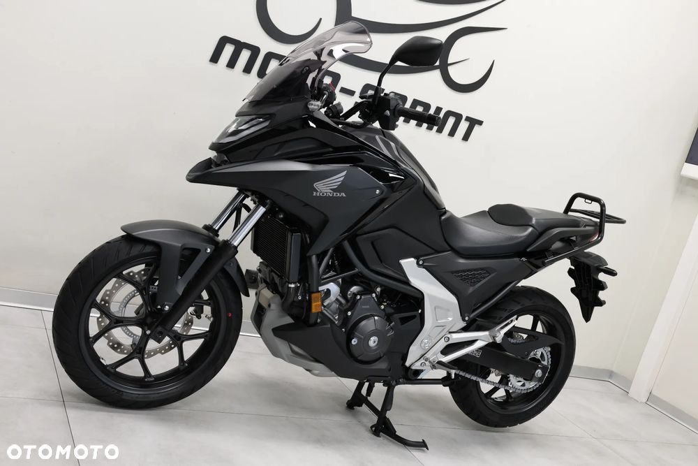 Honda NC - 8
