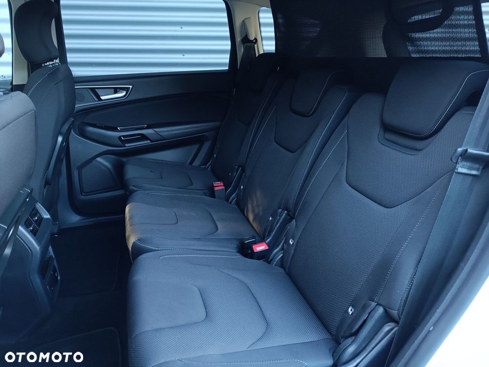 Ford S-Max 2.0 EcoBlue Titanium - 32