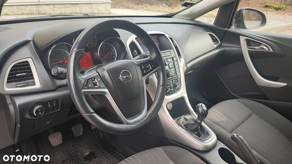 Opel Astra 1.4 Turbo Selection - 28