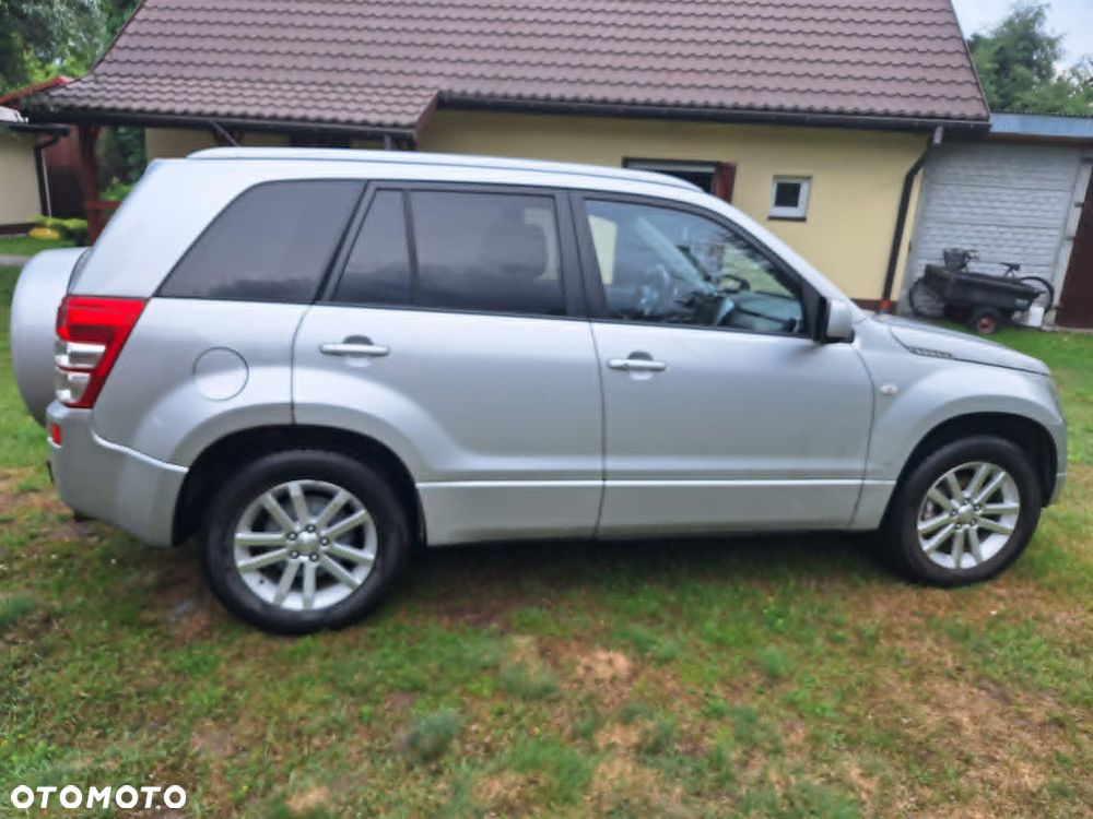Suzuki Grand Vitara 2.0 Automatik Comfort Limited - 2