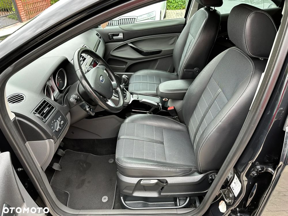 Ford Kuga - 18