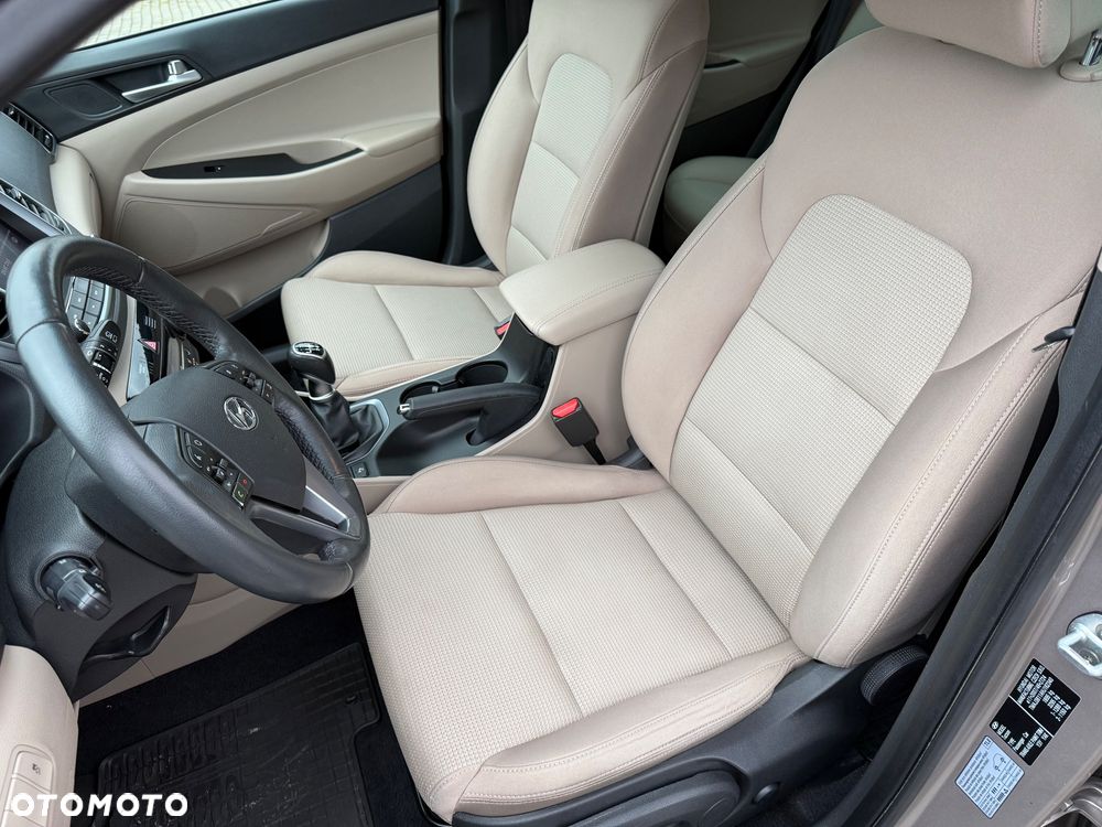 Hyundai Tucson blue 1.6 GDi 2WD Passion - 20