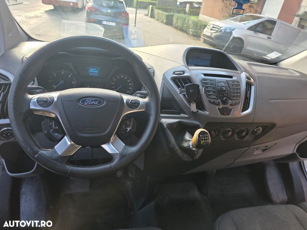 Ford Transit Custom - 8