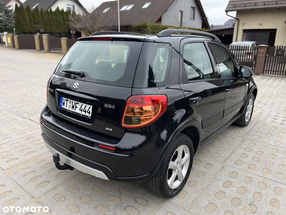 Suzuki SX4 Classic 1.6 VVT 4x4 Comfort - 29