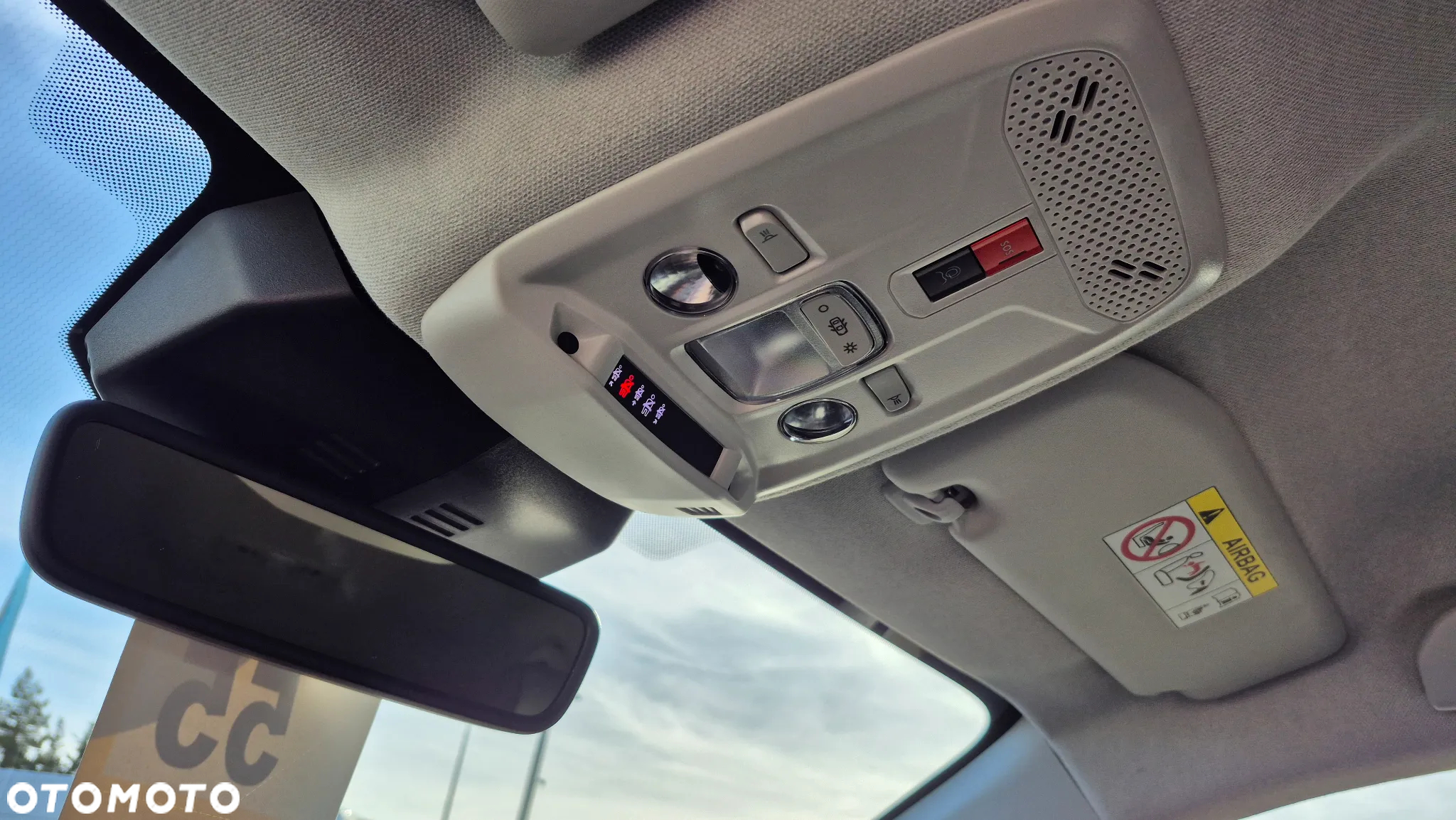 Citroën C4 1.2 PureTech Max S&S EAT8 - 19