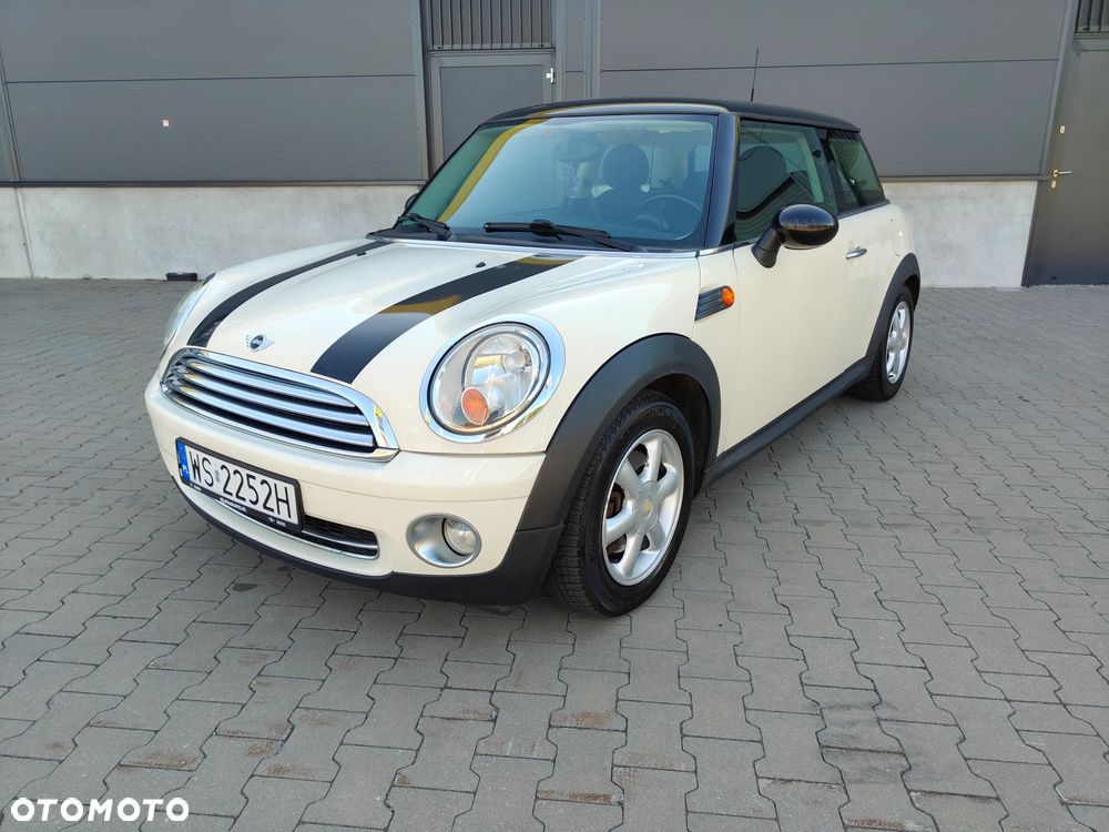 MINI Cooper - 1