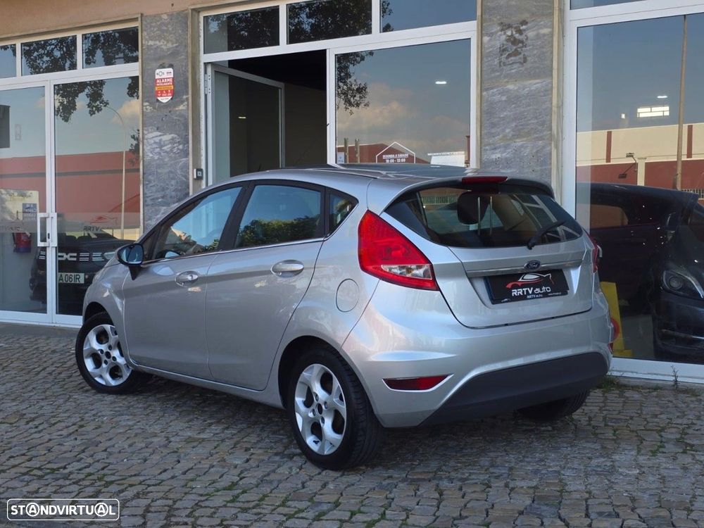 Ford Fiesta 1.25 Titanium - 11