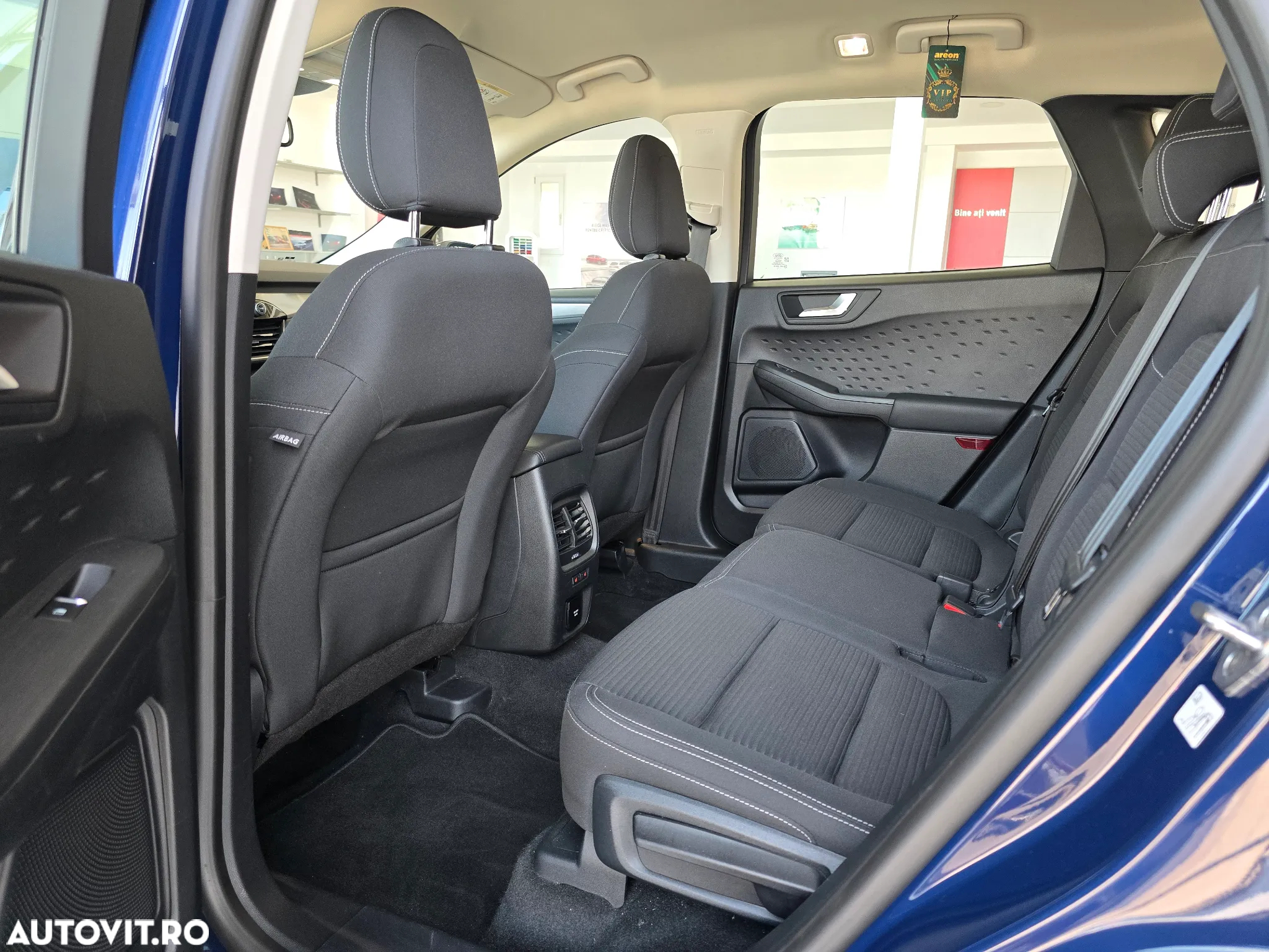 Ford Kuga 1.5 EcoBlue A8 FWD Titanium - 16