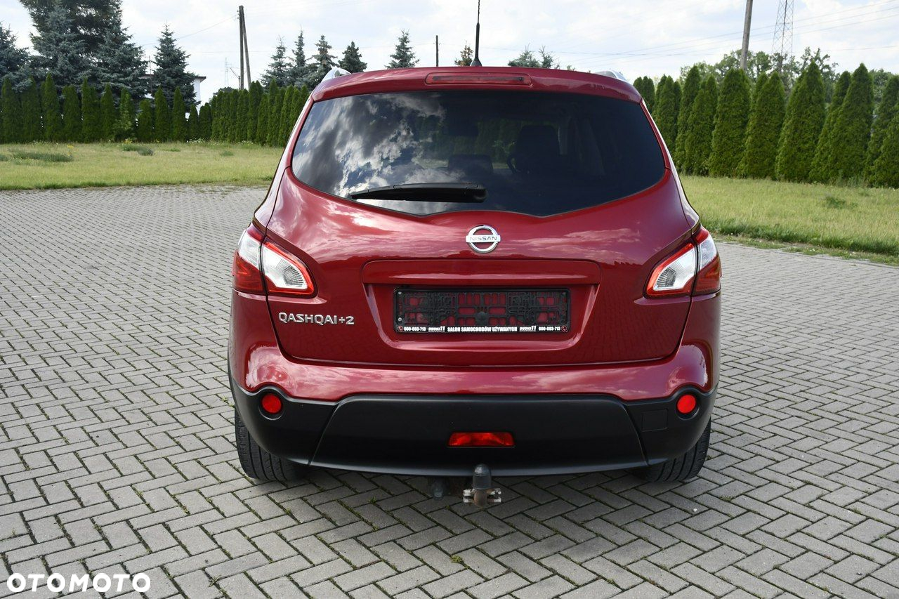 Nissan Qashqai+2 - 10