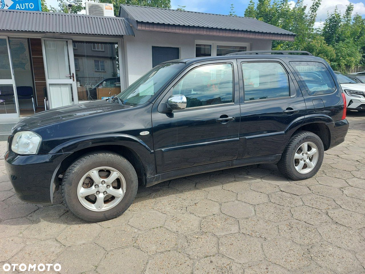 Mazda Tribute - 4