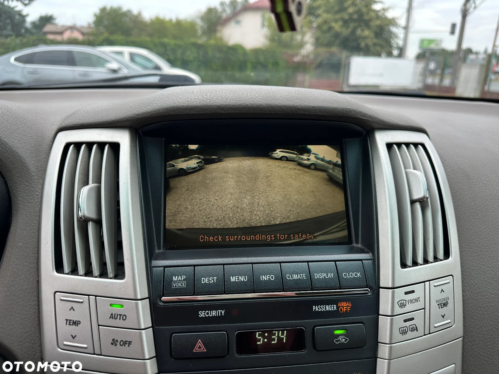 Lexus RX 330 - 24