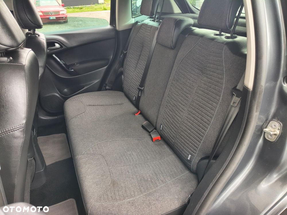 Citroën C3 Pure Tech (VTi) 82 Exclusive - 10