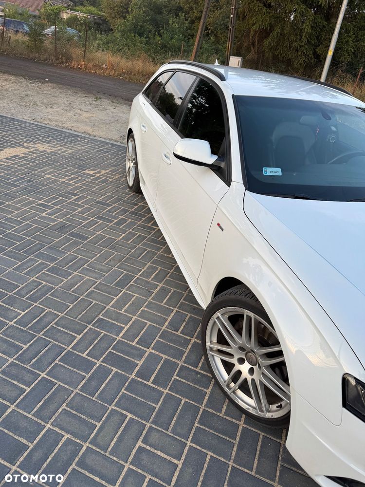 Audi A4 Avant - 4