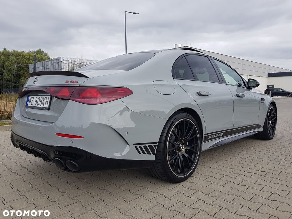 Mercedes-Benz Klasa E AMG 53 PHEV 4Matic+ 9G-Tronic TCT - 7