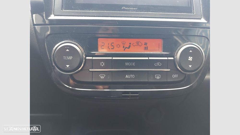 Mitsubishi Space Star 1.2 Connect Edition - 10